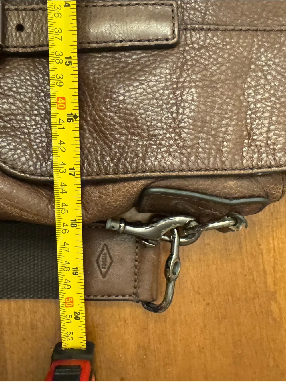 Fossil use carry fabric